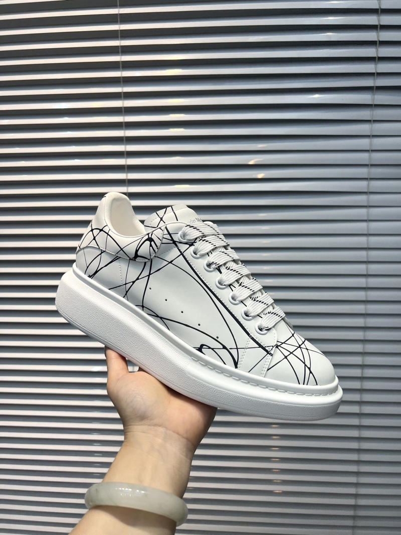 Alexander Mcqueen Casual Shoes